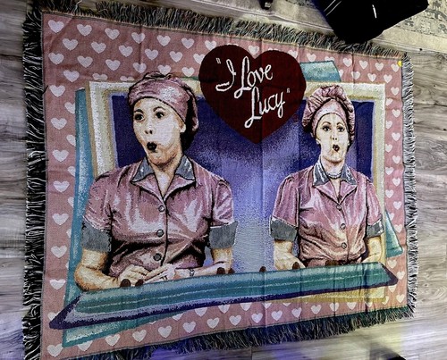 Love lucy ethel candy - i,